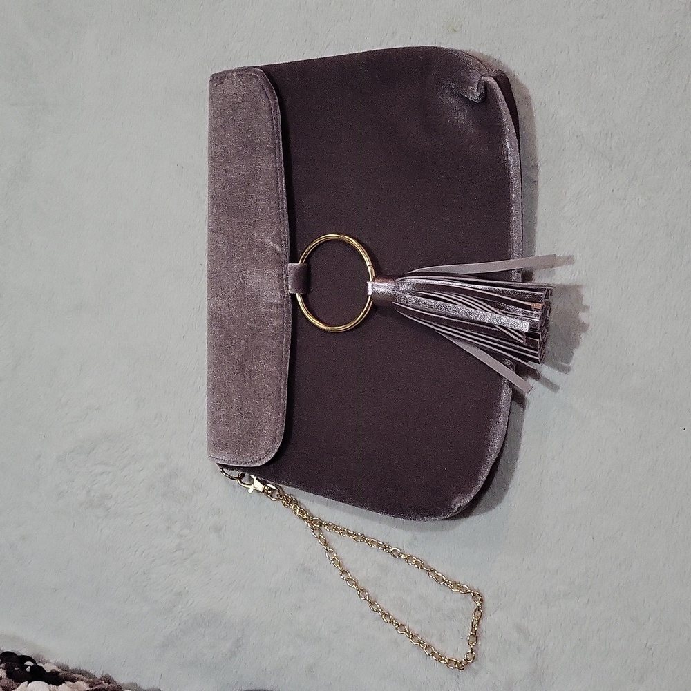 Ion Color Brilliance Clutch